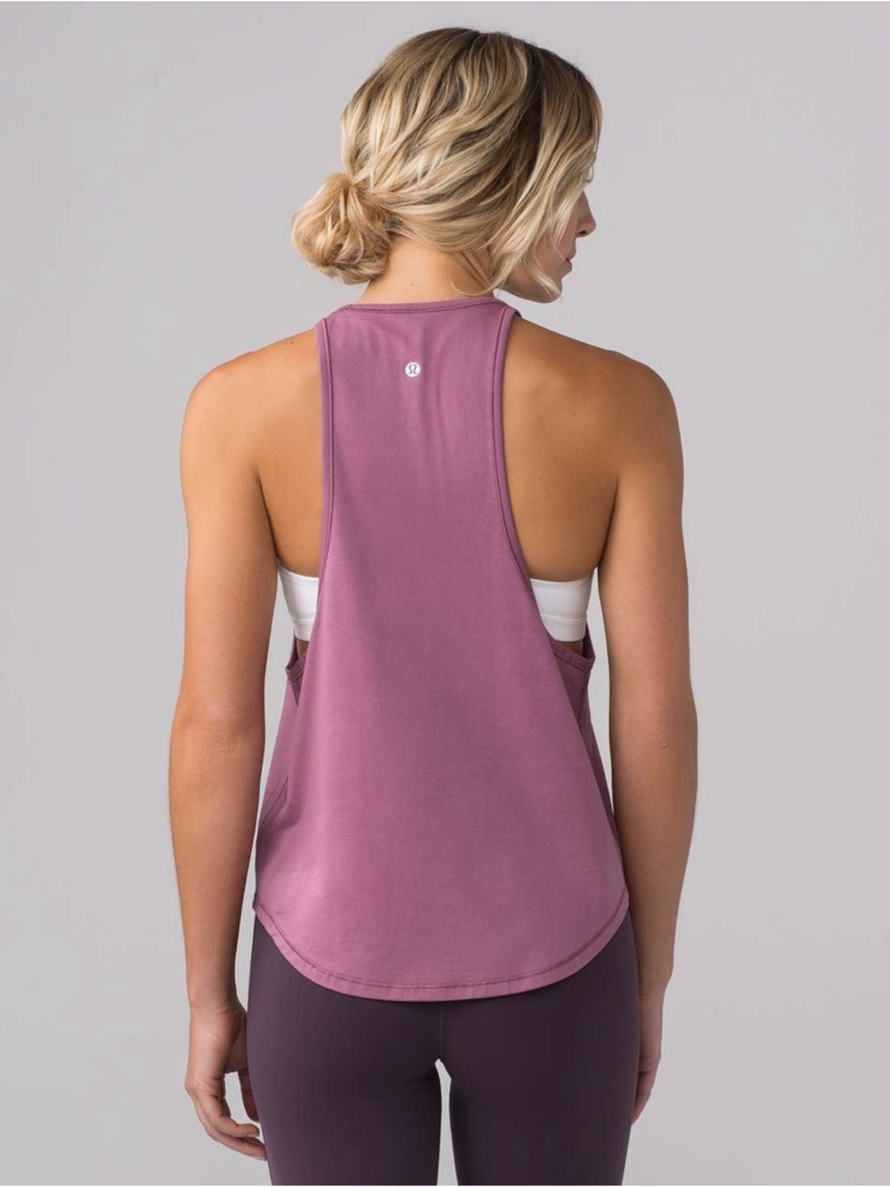 Lululemon Sweat Date Singlet
Figue SIZE SMALL